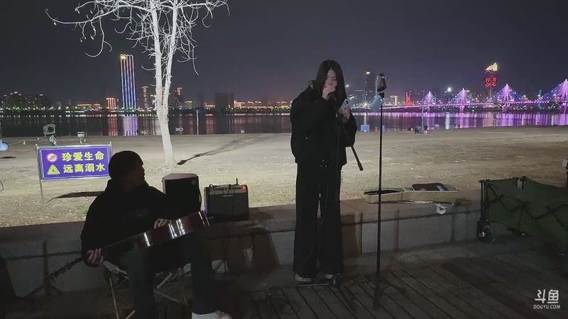 【2025-12-15 20点场】主播阿郎：主播阿郎的直播间