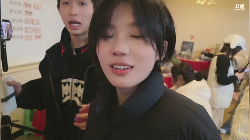 【2025-12-20 完整版】757户外：【非常互娱】757女团 S7娱乐季~