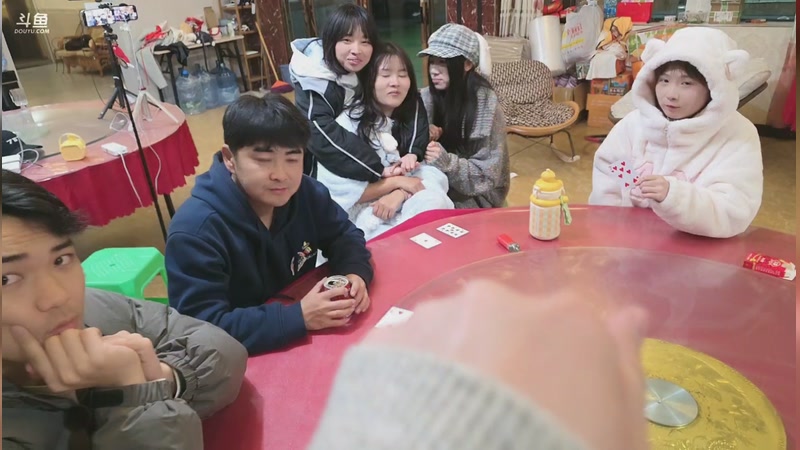 【2025-12-22 完整版】757户外：【非常互娱】757女团 S7娱乐季~