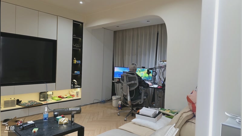 【2025-12-22 19点场】三酒OuO：风吹哪页读哪页。