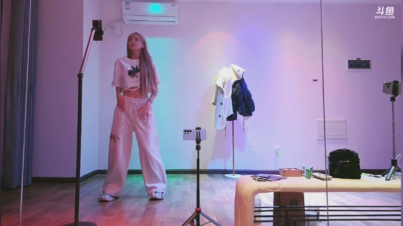 【2025-12-23 22点场】喜欢水水【南波家族】：欧气水来喽！！！