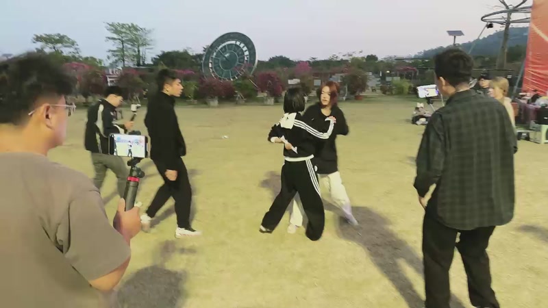 【2026-01-04 18点场】叁三QvQ：224团播day