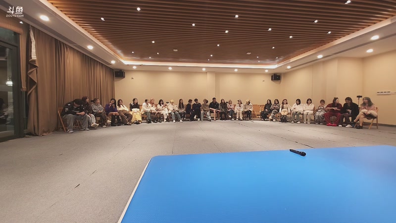 【2026-01-05 21点场】南枫阿i：来这里起飞就好了！