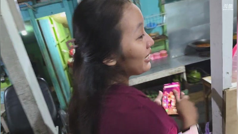 【2026-01-06 完整版】主播大飞牛肉：一人印度尼西亚 纪实直播