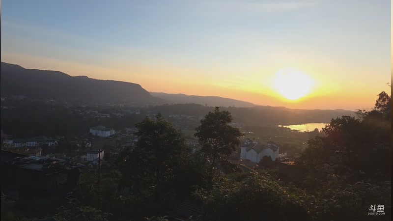 【2026-02-24 08点场】主播大飞牛肉：斯里兰卡贫民窟山顶别墅改造Day6