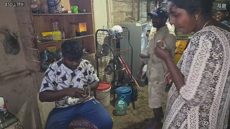 【2026-02-27 19点场】主播大飞牛肉：斯里兰卡贫民窟山顶别墅改造Day7