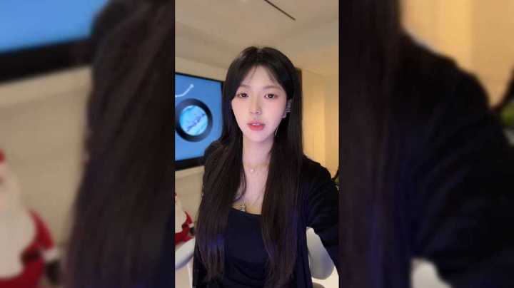 美女身材高挑，气质优雅2