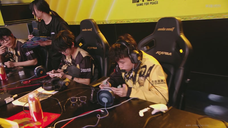 【2026-03-03 10点场】和平精英官方赛事：预告丨3月5日PEL春季赛第三周突围赛