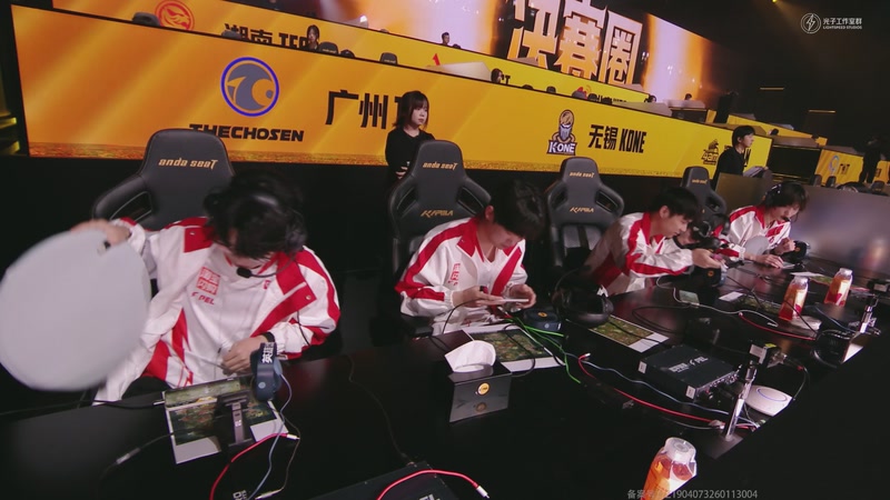 【2026-03-20 19点场】和平精英官方赛事：直播丨PEL春季赛常规赛第五周决赛D1