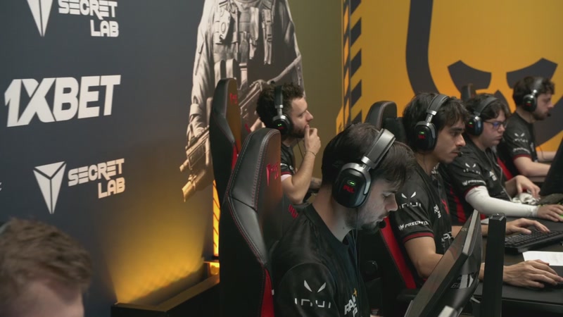 【2026-04-11 21点场】完美世界电竞频道：PGL布加勒 Aslit-FUT【直播】