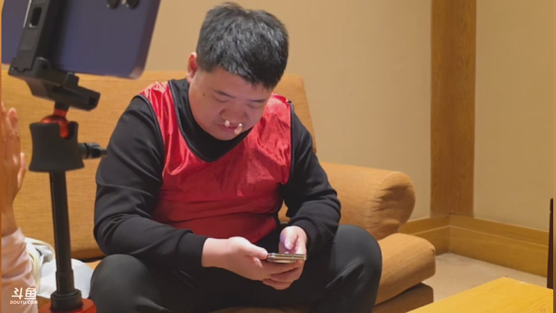 【2026-04-17 19点场】谢彬DD：刀2团播向前冲！开通钻粉送衣服