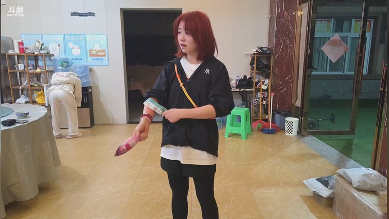 【2026-04-17 01点场】757户外：【非常互娱】 757女团 第8季~