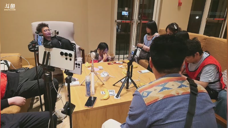 【2026-04-17 19点场】南枫阿i：来这里起飞就好了