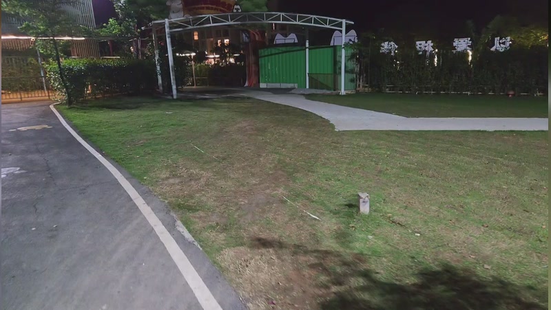 【2026-04-18 21点场】网友张顺飞：下午两点左右户外