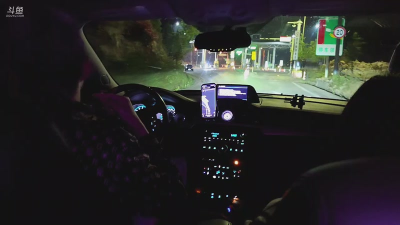 【2026-04-19 00点场】主播大飞牛肉：横店精品团～刷魔归位