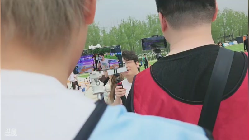 【2026-04-19 14点场】南枫阿i：来这里起飞就好了