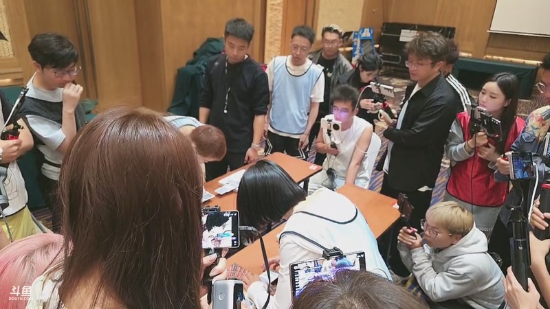 【2026-04-19 22点场】南枫阿i：来这里起飞就好了