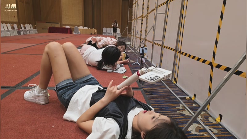 【2026-4-18 19点场】三酒OuO:风吹哪页读哪页。