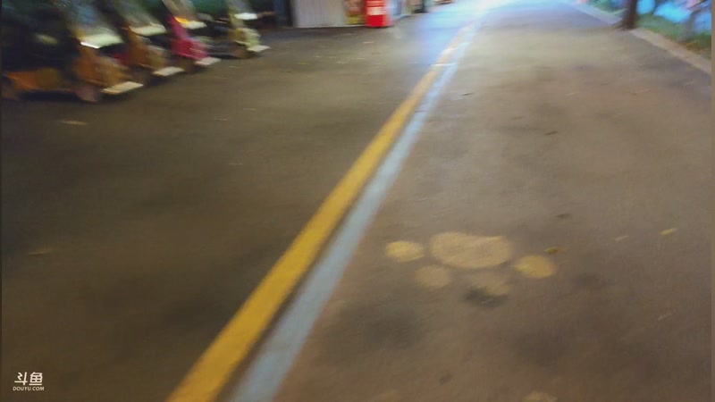 【2026-04-21 18点场】网友张顺飞：在985户外团播