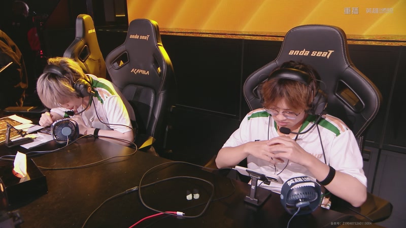 【2026-04-22 19点场】和平精英官方赛事：重播丨PEL春季赛常规赛-季后赛DAY4