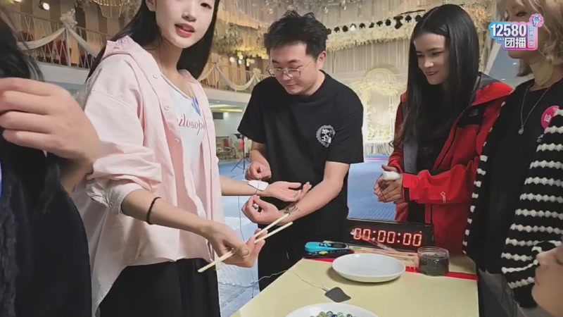 【2026-04-23 20点场】叶子户外：12580团播s4.5day7