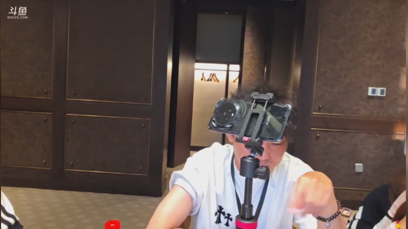 【2026-04-25 18点场】玩机器丶Machine：我在团播很想你