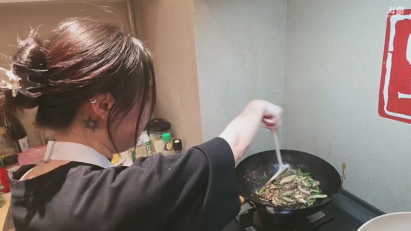 【2026-04-24 22点场】小鱼小鱼吃虾米：随意播播日常 2158798